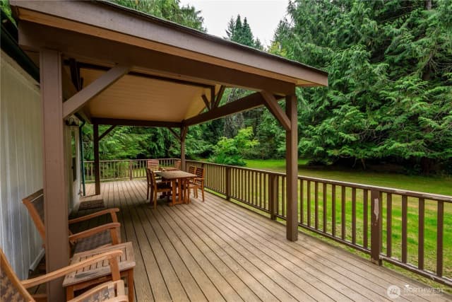 Property photo for 1317 Crescent Beach Road, Port Angeles photo 4