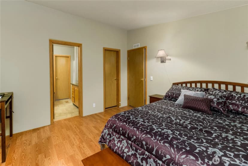 Property photo for 1317 Crescent Beach Road, Port Angeles photo 15