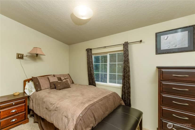 Property photo for 1317 Crescent Beach Road, Port Angeles photo 18