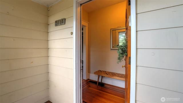 Property photo for 5114 S Morgan Street, Seattle photo 2