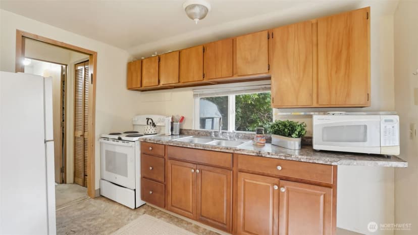 Property photo for 5114 S Morgan Street, Seattle photo 16