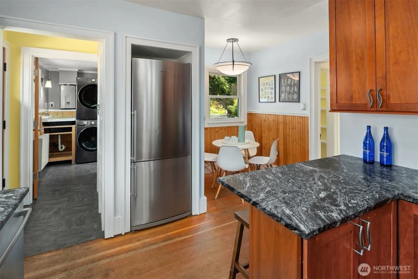 Property photo for 9116 23rd Avenue Ne, Seattle photo 11