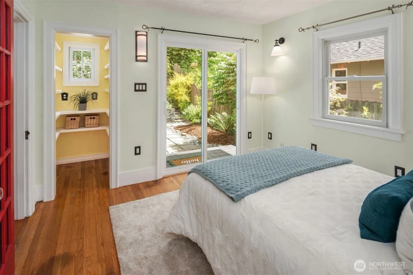 Property photo for 9116 23rd Avenue Ne, Seattle photo 14