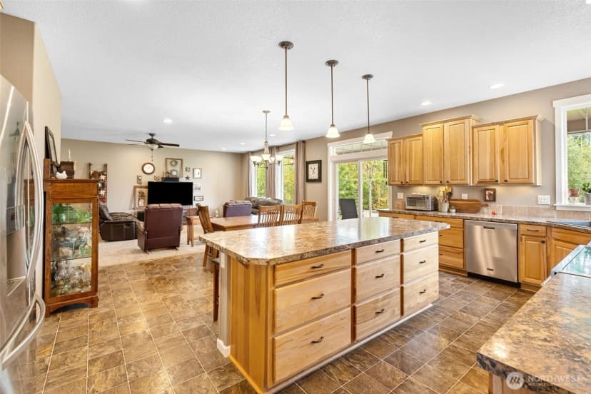 Property photo for 2318 Highway 603, Winlock photo 7