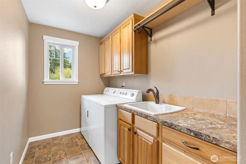 Property photo for 2318 Highway 603, Winlock photo 24