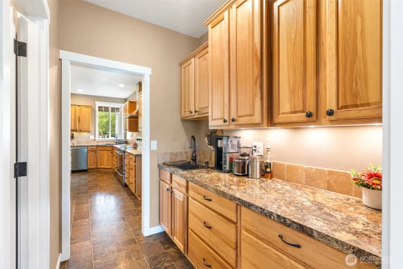 Property photo for 2318 Highway 603, Winlock photo 10