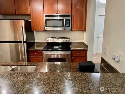 Property photo for 14200 Se 6th Street #84, Bellevue photo 3