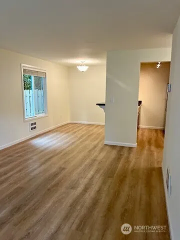 Property photo for 14200 Se 6th Street #84, Bellevue photo 4