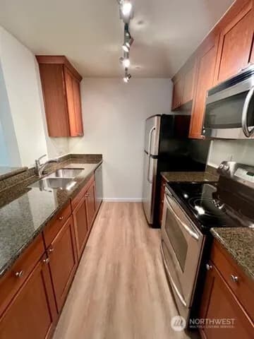 Property photo for 14200 Se 6th Street #84, Bellevue photo 5