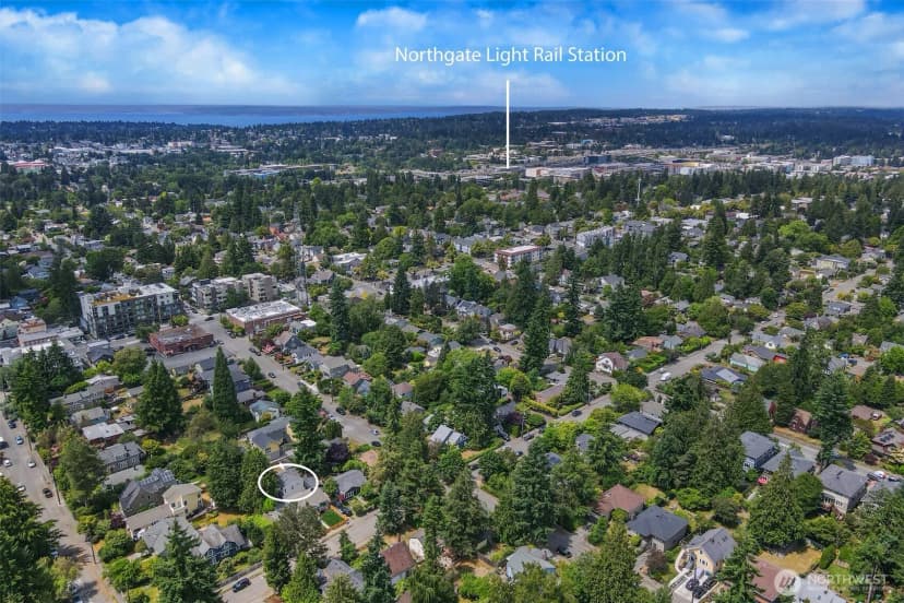 Property photo for 8809 12th Avenue Ne, Seattle photo 24