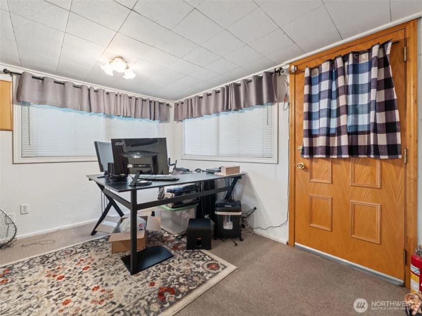 Property photo for 12647 24th Avenue S, Seattle photo 12
