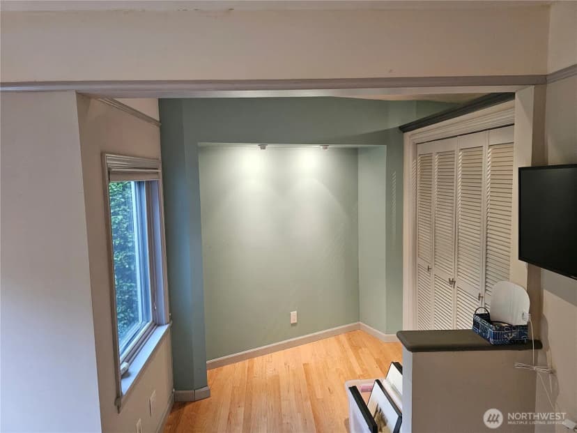 Property photo for 2822 Prosch Avenue W, Seattle photo 21
