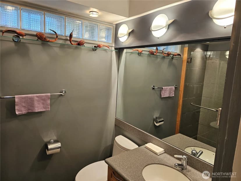 Property photo for 2822 Prosch Avenue W, Seattle photo 23