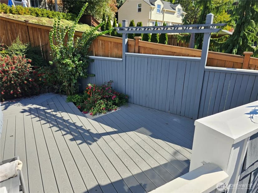 Property photo for 2822 Prosch Avenue W, Seattle photo 6