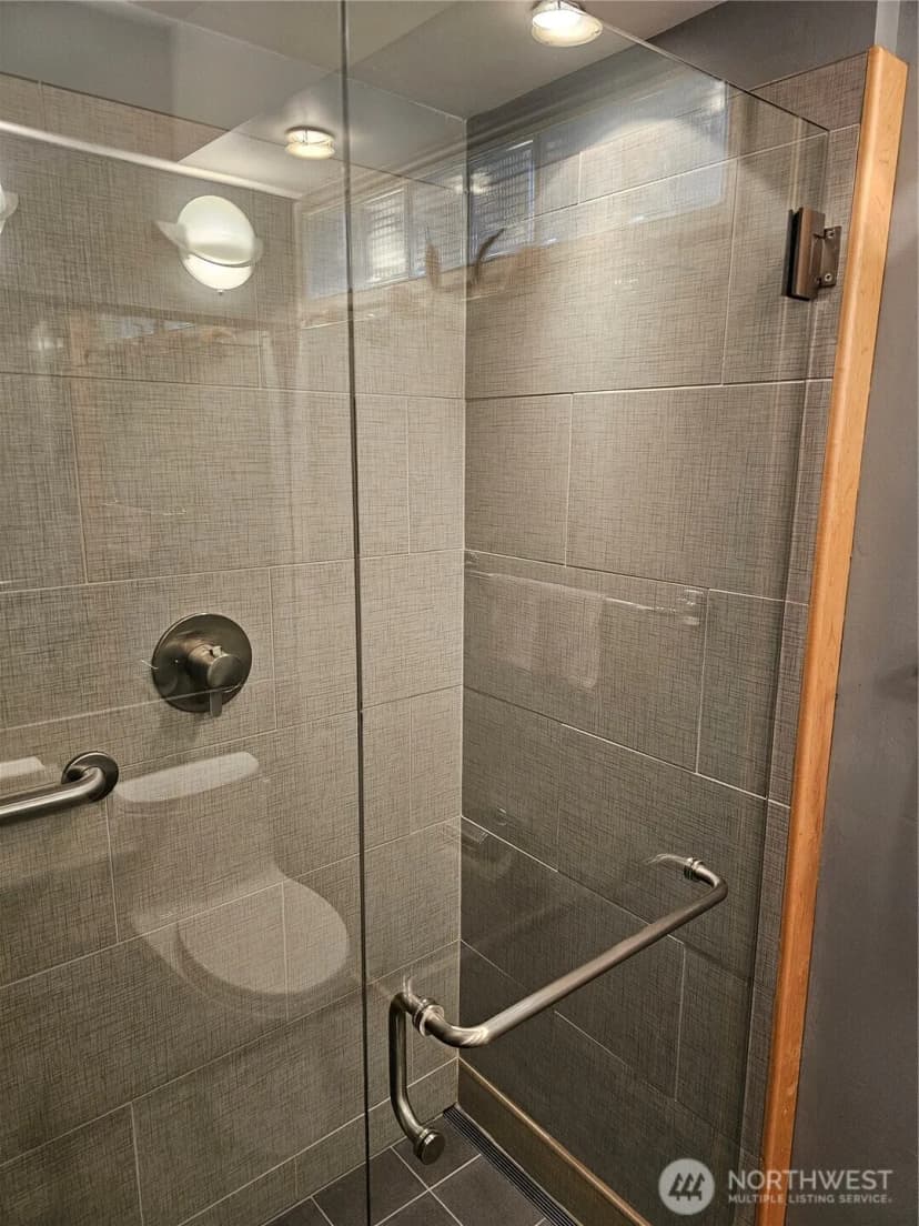 Property photo for 2822 Prosch Avenue W, Seattle photo 24