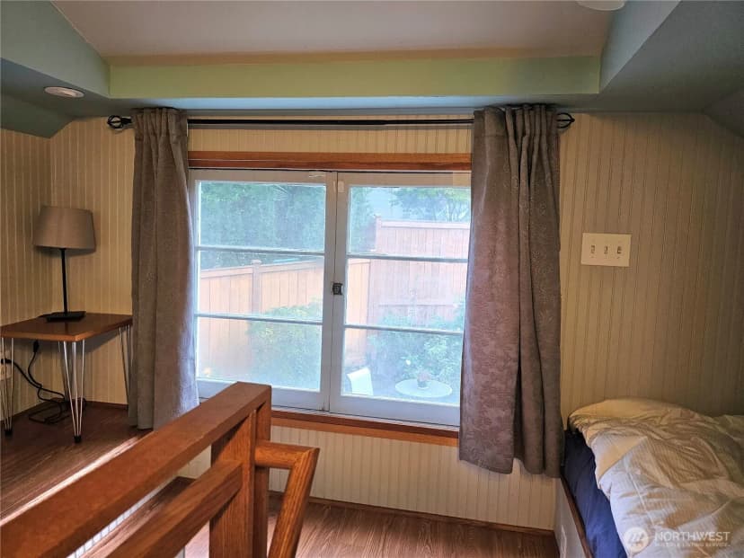 Property photo for 2822 Prosch Avenue W, Seattle photo 28