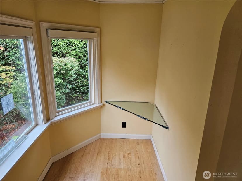 Property photo for 2822 Prosch Avenue W, Seattle photo 18