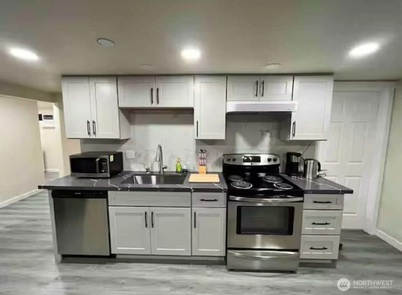 Property photo for 4816 S 150th Street, Tukwila photo 5