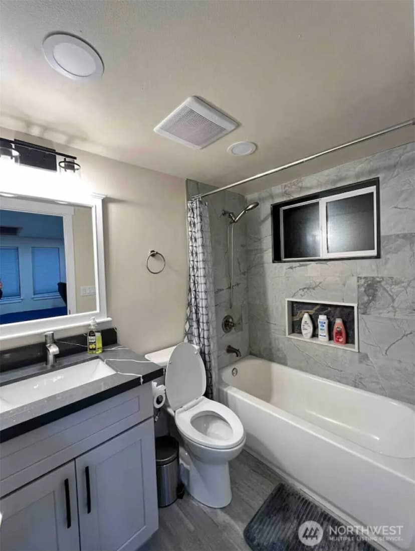 Property photo for 4816 S 150th Street, Tukwila photo 6