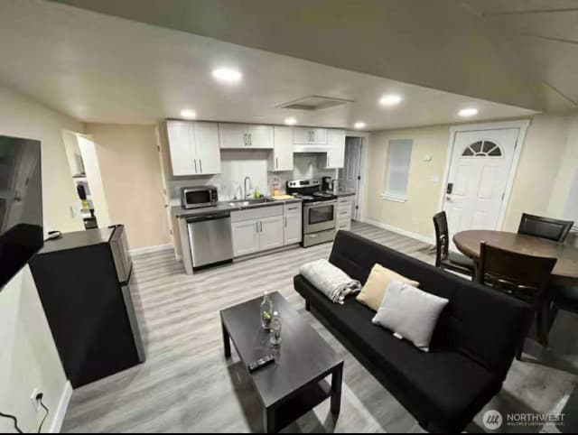 Property photo for 4816 S 150th Street, Tukwila photo 2