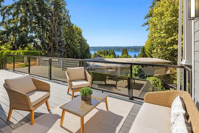 Property photo for 6447 Ne 129th Place, Kirkland photo 9