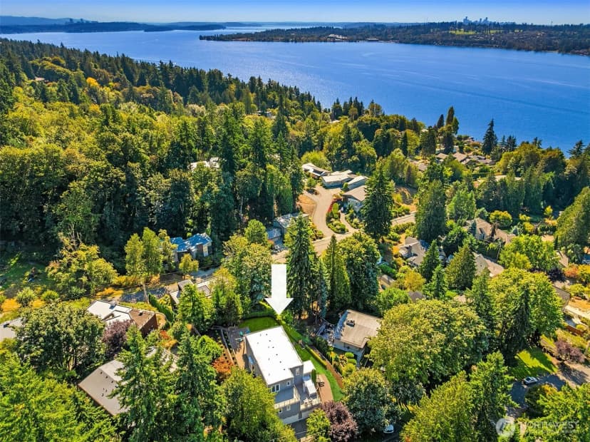 Property photo for 6447 Ne 129th Place, Kirkland photo 35