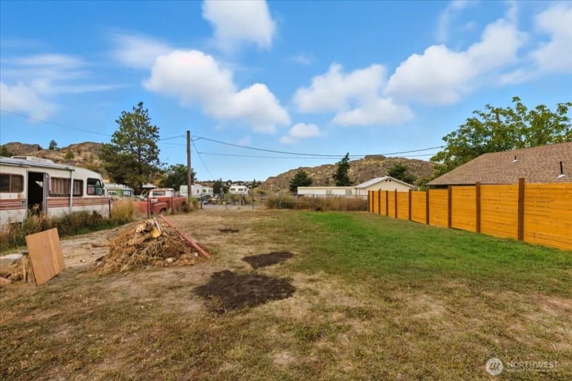 Property photo for 57910 Spokane Boulevard, Grand Coulee photo 31