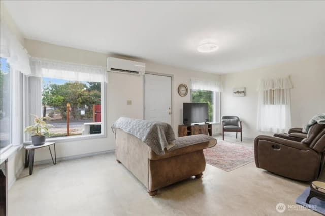 Property photo for 57910 Spokane Boulevard, Grand Coulee photo 5