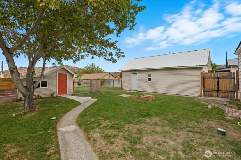 Property photo for 57910 Spokane Boulevard, Grand Coulee photo 25
