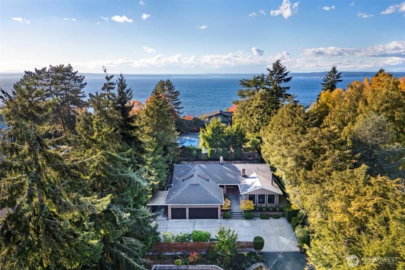 Property photo for 12241 12th Avenue Nw, Seattle photo 31