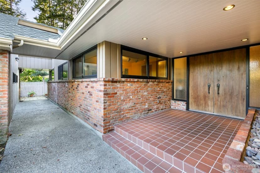 Property photo for 12241 12th Avenue Nw, Seattle photo 28