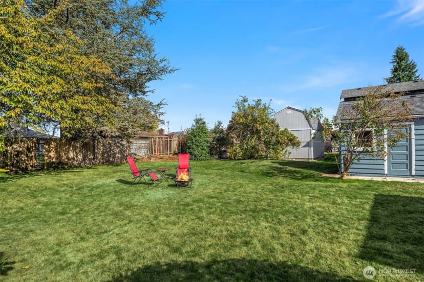 Property photo for 307 Tamarack Avenue, Everett photo 19