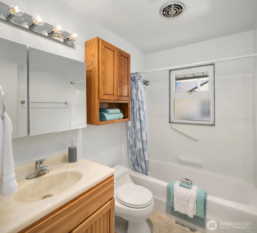 Property photo for 307 Tamarack Avenue, Everett photo 13