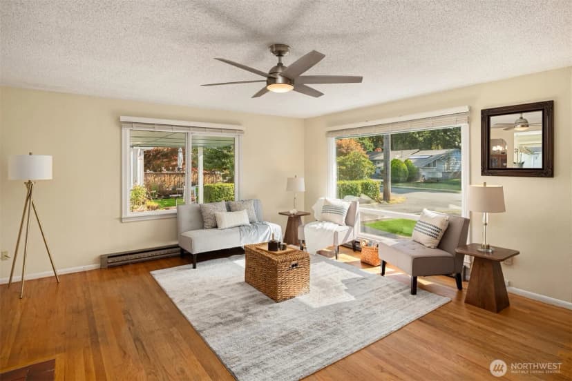 Property photo for 307 Tamarack Avenue, Everett photo 3