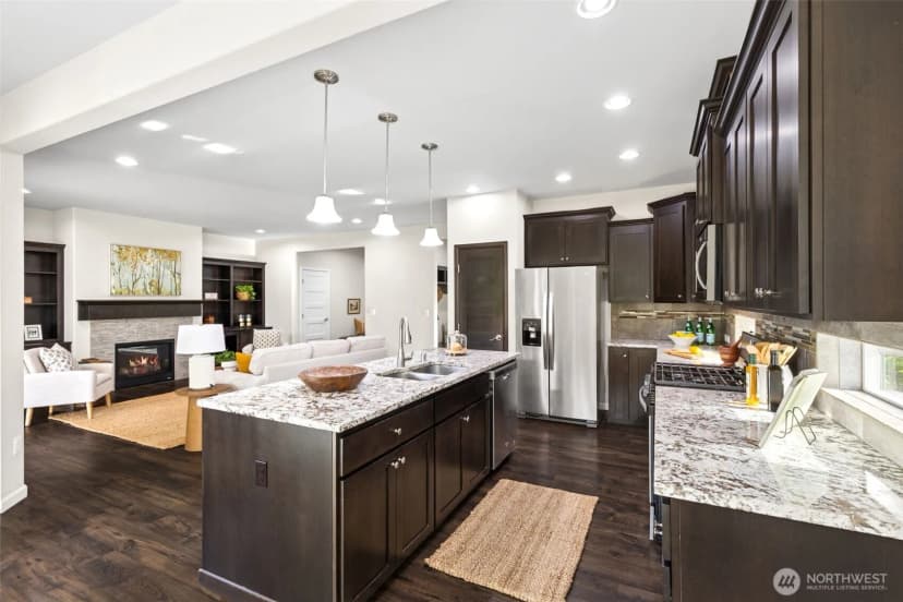 Property photo for 4749 Waxwing Court Ne, Lacey photo 10
