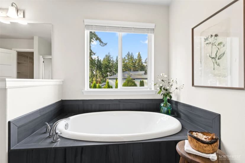 Property photo for 4749 Waxwing Court Ne, Lacey photo 22