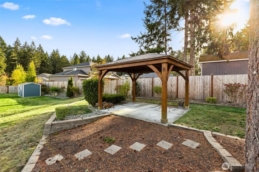 Property photo for 4749 Waxwing Court Ne, Lacey photo 33
