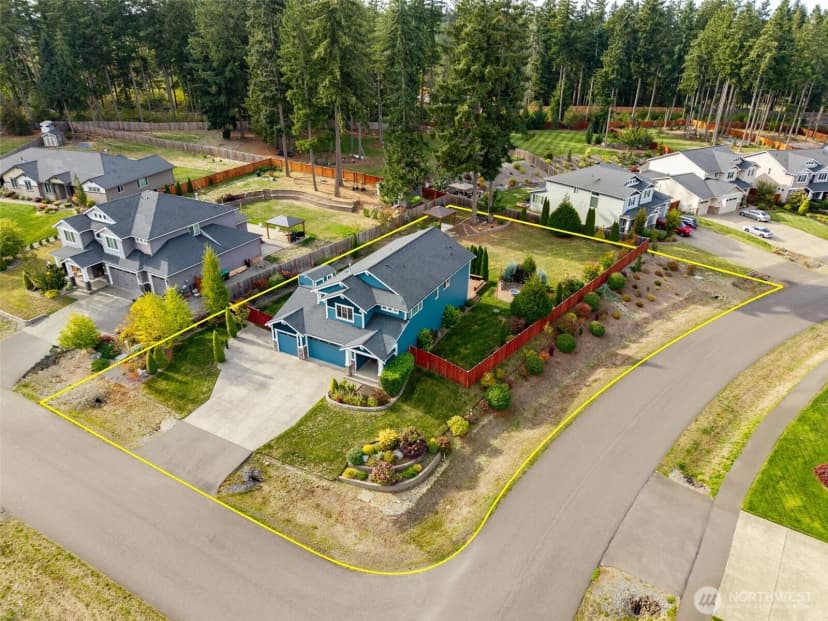 Property photo for 4749 Waxwing Court Ne, Lacey photo 3