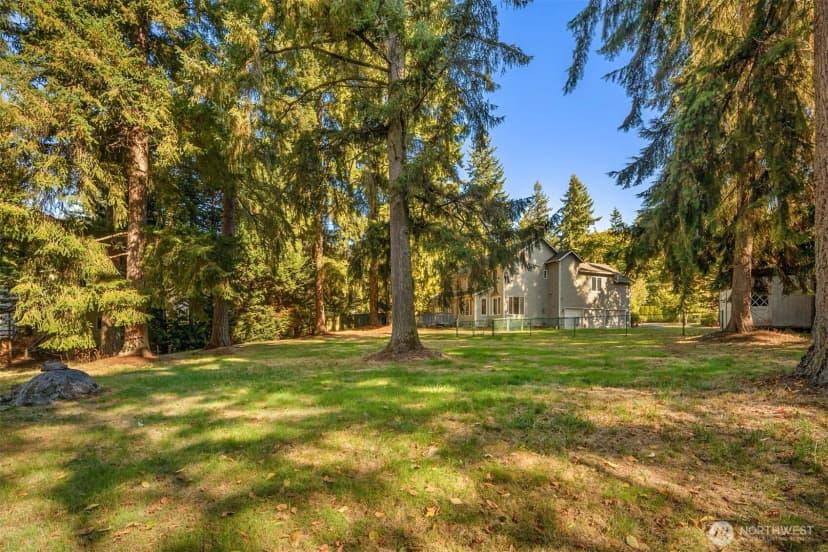 Property photo for 15507 216th Avenue Ne, Woodinville photo 37