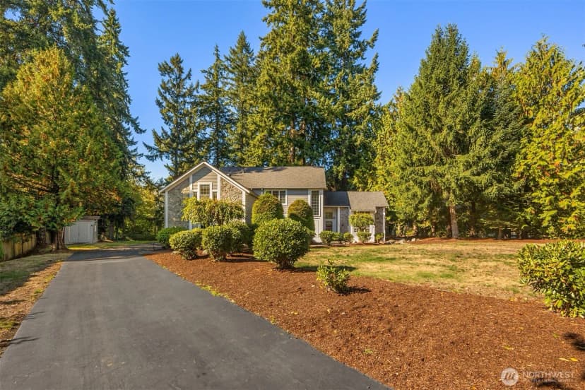 Property photo for 15507 216th Avenue Ne, Woodinville photo 40