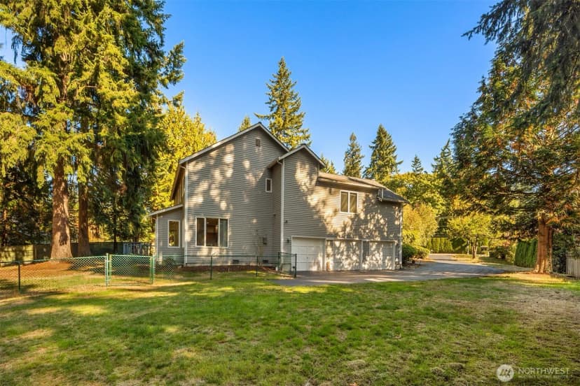 Property photo for 15507 216th Avenue Ne, Woodinville photo 35