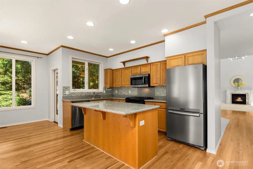 Property photo for 15507 216th Avenue Ne, Woodinville photo 15