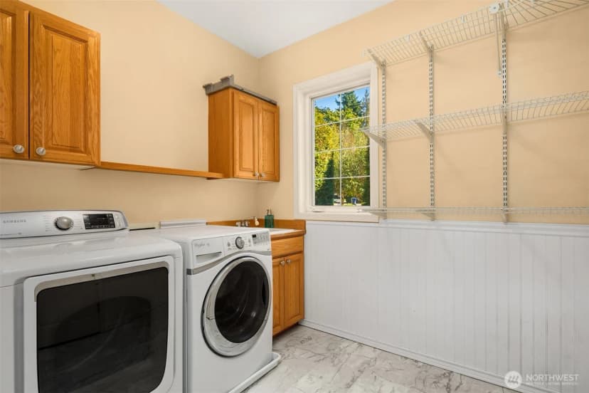 Property photo for 15507 216th Avenue Ne, Woodinville photo 33