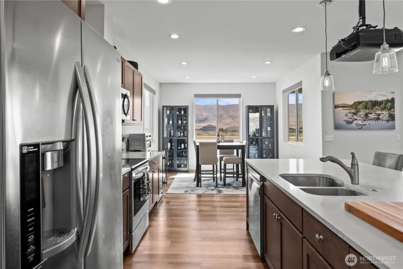 Property photo for 447 Airport Way Sw, Mattawa photo 11