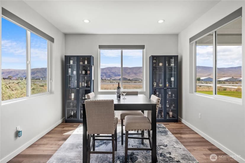 Property photo for 447 Airport Way Sw, Mattawa photo 13