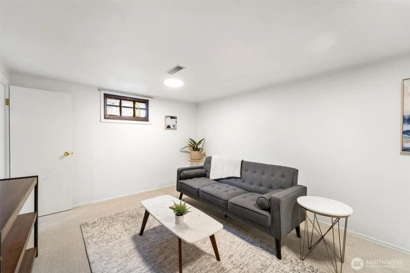 Property photo for 615 Nw 48th Street, Seattle photo 27