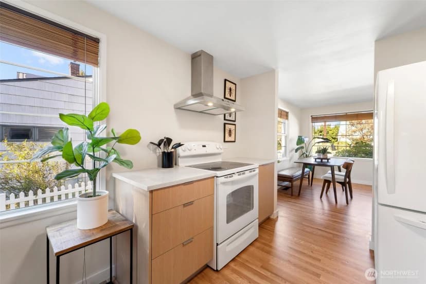 Property photo for 615 Nw 48th Street, Seattle photo 12