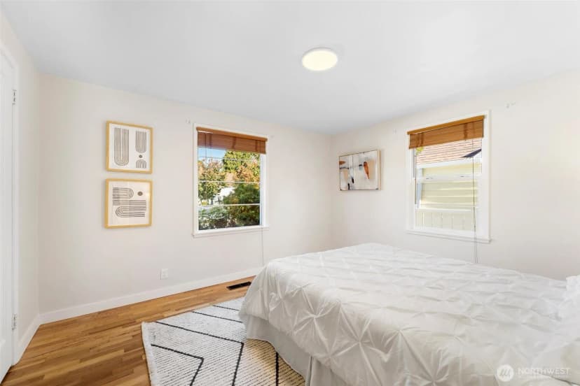 Property photo for 615 Nw 48th Street, Seattle photo 15
