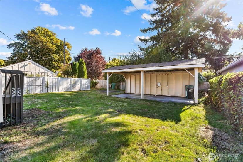 Property photo for 615 Nw 48th Street, Seattle photo 32