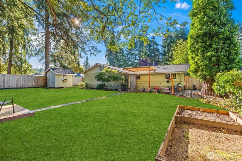 Property photo for 11621 Farwest Drive Sw, Lakewood photo 31